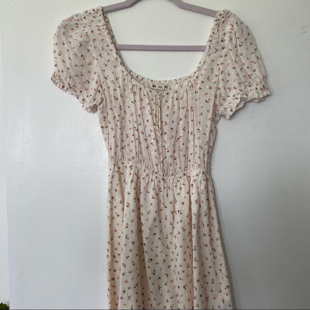 Billabong Sleeve floral dress 🌷🌸🌷
